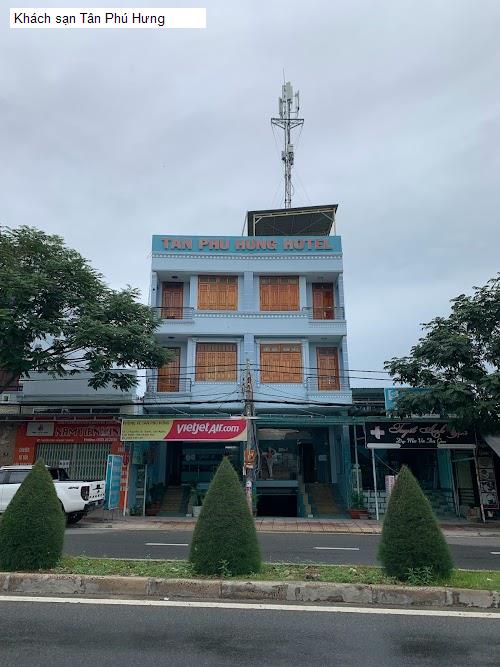 Khách sạn Tân Phú Hưng